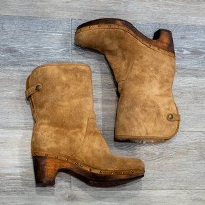 UGG Women's Lynnea Shearling Ankle Clog Boots Sheepskin Fold-Over Lining Size 9